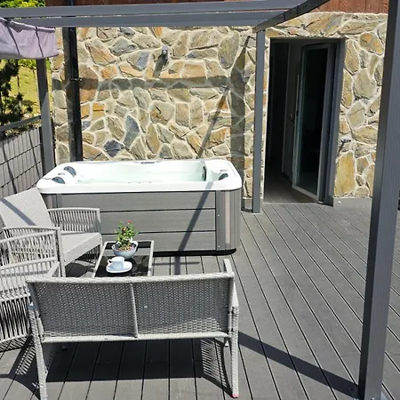 Appartamento Aparts4u - Kras C209 Z Prywatnym Jacuzzi I Tarasem